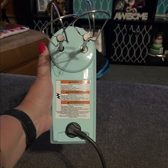 Kitchen Aid Mint Green 5-Speed Hand Mixer - Picture 6 of 6